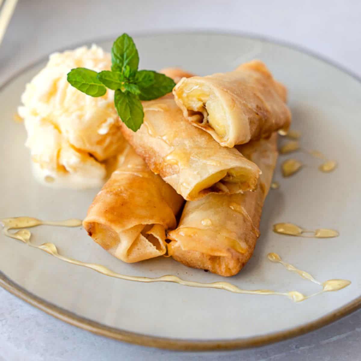 Harumaki de Banana com Doce de Leite